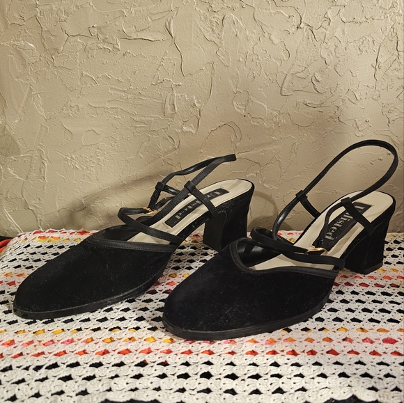 Vintage 90s Unlisted Black Crush Velvet Velour Slingback Chunky Block Heel Pumps - Picture 1 of 16